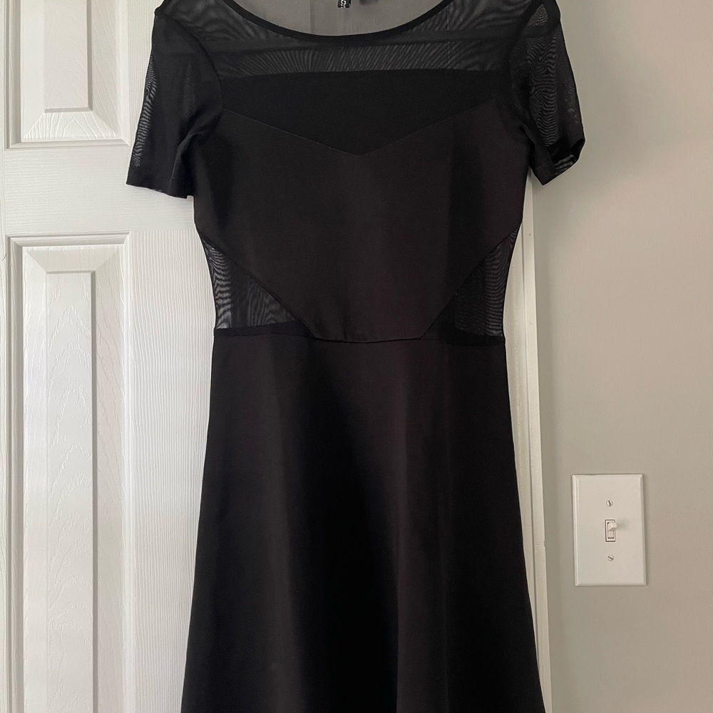 Elegant Black Mesh Panel Dress